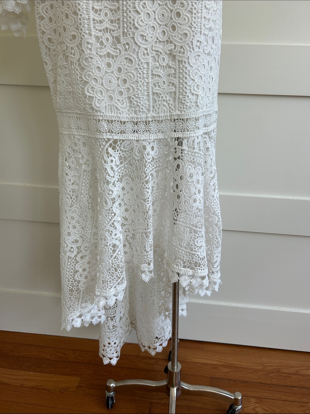 TWO SISTERS- The Label -Celine 2pc lace skirt set - Picture 8 of 13
